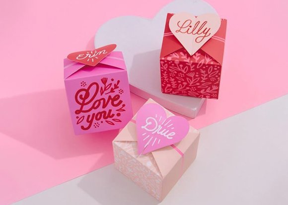 custom sweet gift boxes