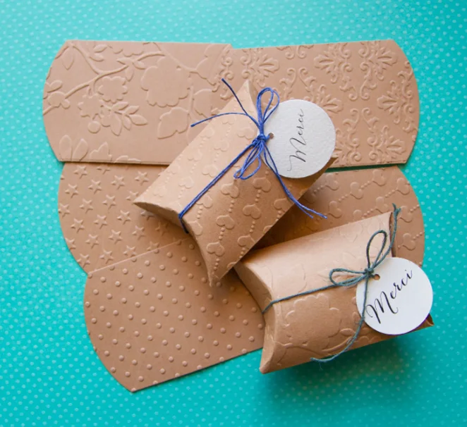 Custom Pillow Gift Boxes