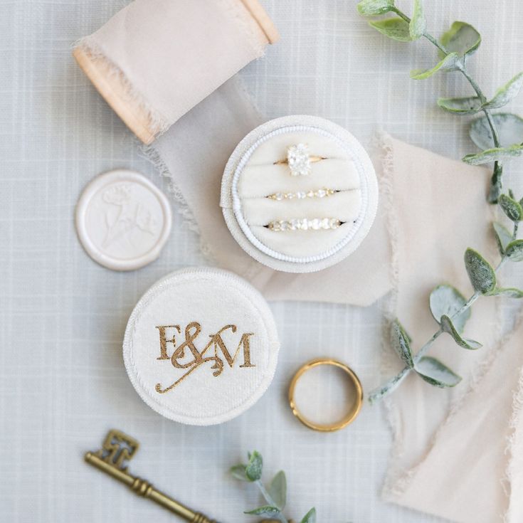 Custom Bridal Ring Boxes