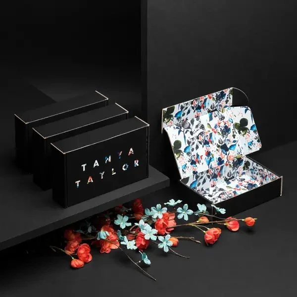 Custom Mailer Boxes